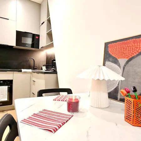 Cozy Latin Quarter Near The Seine & Metro & For 4 N6-10 * Parigi