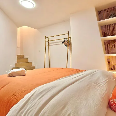 Cozy Latin Quarter Near The Seine & Metro & For 4 N6-10 Appartamento